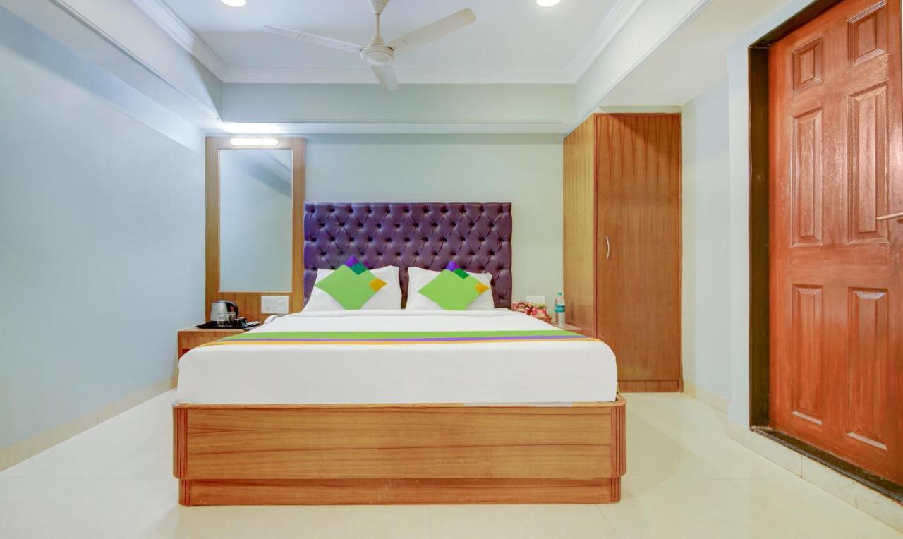 Treebo Cruz Royale Santacruz West Hotel Mumbai Bagian luar foto
