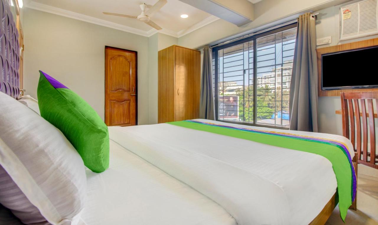 Treebo Cruz Royale Santacruz West Hotel Mumbai Bagian luar foto